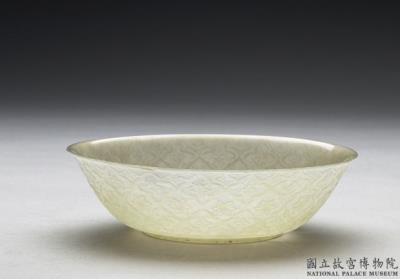 图片[2]-Jade round bowl with carving throughout, Qing dynasty (1644-1911)-China Archive